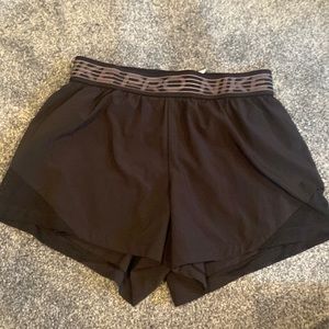 nike pro shorts lined shorts